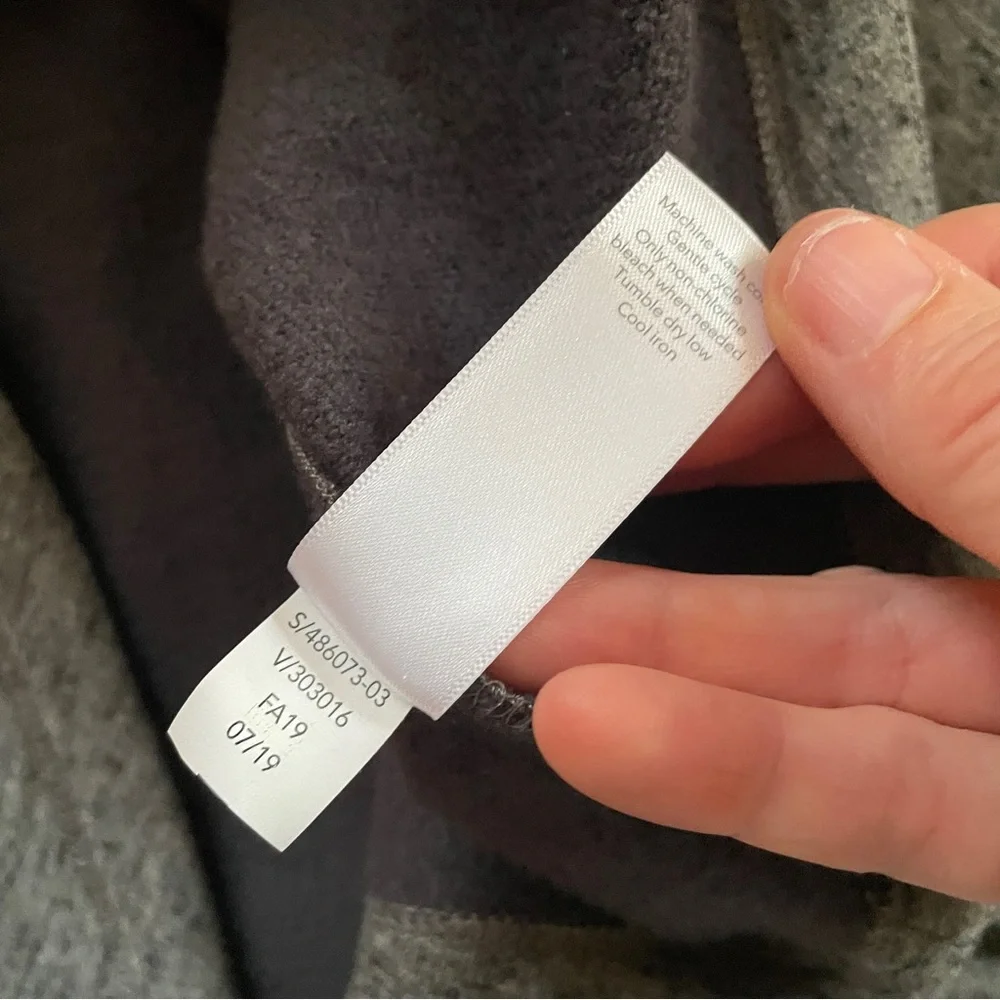 Athleta Purana Wrap Hooded Sweatshirt Gray Medium
